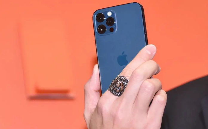 溧水苹果手机维修分享iPhone12系列重启方法教程 