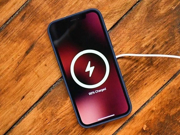 溧水苹果手机维修分享iPhone 12可以随便充电吗 